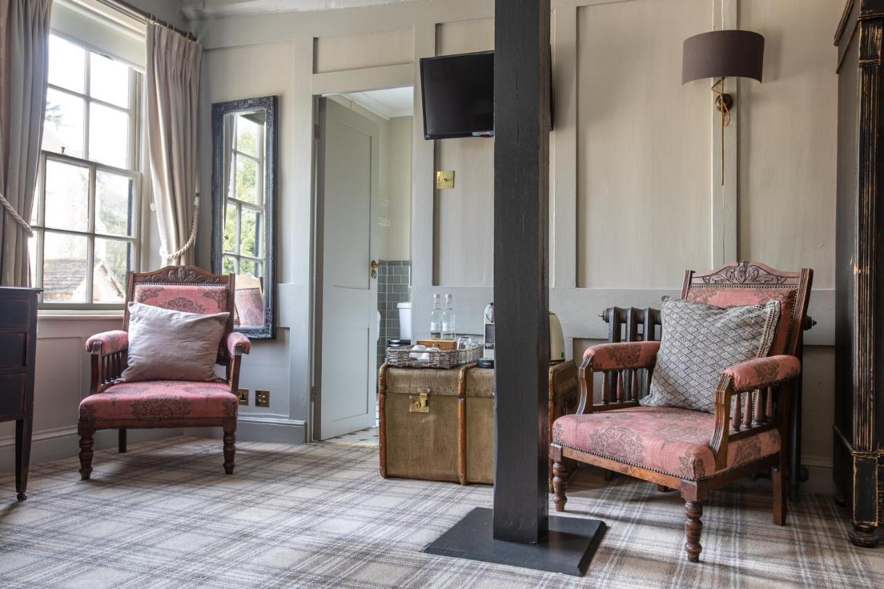 The Running Horses Hotell Mickleham Exteriör bild